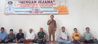 https://www.gardatipikornews.com.adhyaksanews.com/penyaluran-bantuan-kemensos-untuk-3-desa-digelar-di-kantor-desa-cogreg-kecamatan-parung-sejumlah-380-kpm