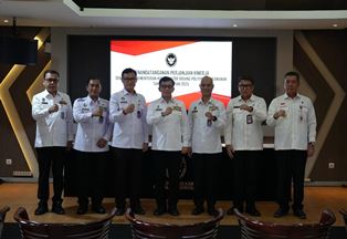 https://www.gardatipikornews.com.adhyaksanews.com/polri-ungkap-sindikat-penipuan-online-berkedok-fake-bts-dan-sms-blast-dua-wna-cina-ditangkap-di-scbd