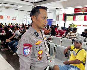 https://www.gardatipikornews.com.adhyaksanews.com/ketua-lsm-maung-soroti-truk-kemetsos-di-mesuji-mangkrak-di-bengkel