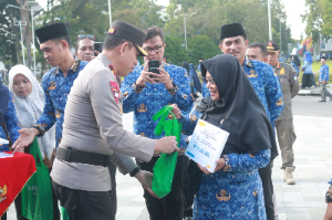 https://www.gardatipikornews.com.adhyaksanews.com/kapolresta-mataram-terima-kunjungan-silaturahmi-alumni-pmii-perkuat-sinergi-polri-dan-mahasiswa