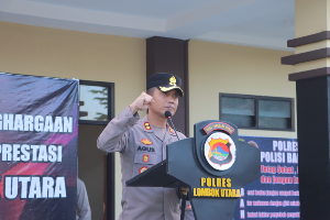 https://www.gardatipikornews.com.adhyaksanews.com/pemdes-parigi-mekar-salurkan-blt-dd-kepada-40-keluarga-penerima-manfaat-kpm-
