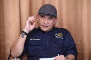 https://www.gardatipikornews.com.adhyaksanews.com/ketum-maung-angkat-bicara-bukan-hanya-kejati-yang-bisa-menangani-kasus-pengadaan-mobil-ambulance-t-a-2021-di-dinkes-kalbar