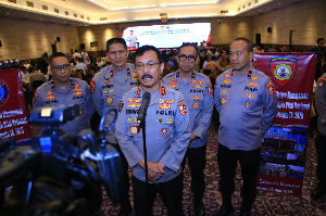 https://www.gardatipikornews.com.adhyaksanews.com/tim-pakem-kejaksaan-ri-gelar-rapat-aliran-buddha-djawi-wisnu-dan-dampaknya-pada-hak-kependudukan