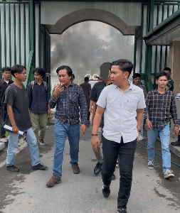 https://www.gardatipikornews.com.adhyaksanews.com/anggota-dpr-ri-angkat-bicara-adian-napitupulu-warga-berkebun-di-tntn-bukan-perambah-hutan