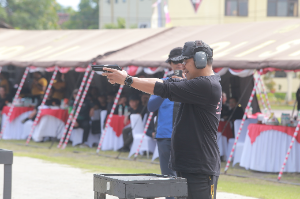https://www.gardatipikornews.com.adhyaksanews.com/pembayaran-nasabah-muf-cibitung-ditolak-data-nasabah-langsung-diberikan-ke-dc-pihak-eksternal