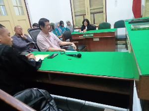 https://www.gardatipikornews.com.adhyaksanews.com/senyum-sm-jadi-doa-arul-harap-bupati-terus-hadir-untuk-rakyat