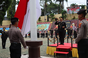 https://www.gardatipikornews.com.adhyaksanews.com/hut-ke17-pira-dan-hari-sumpah-pemuda-donor-darah-dan-pendidikan-politik-di-markas-gerindra