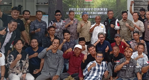 https://www.gardatipikornews.com.adhyaksanews.com/seorang-warga-bernama-syaharudin-daeng-sitaba-di-duga-korban-kriminalinisiasi-di-tahan-20-hari-di-polsek-tamalate-yang-bukan-wilayah-hukum-polsek-tamalate