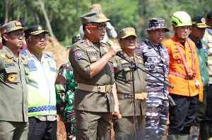 https://www.gardatipikornews.com.adhyaksanews.com/rifai-bantah-terima-suap-penyidikan-kasus-lapen-sampang-dilimpahkan-ke-kejari