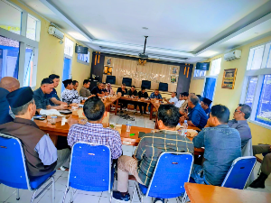 https://www.gardatipikornews.com.adhyaksanews.com/prestasi-gemilang-warnai-enam-bulan-kepemimpinan-emal-hadipassaspdmpd-di-sdn-cibeureumhilir-cbm-kota-sukabumi