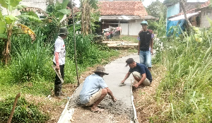 https://www.gardatipikornews.com.adhyaksanews.com/silahturahmi-dpp-padi-dki-jakarta-dengan-presiden-padi-potensi-penguatan-partai-di-ibukota