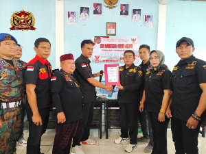 https://www.gardatipikornews.com.adhyaksanews.com/akhirnya-idham-fadhli-unggul-telak-di-konferensi-pwi-padang-pariaman