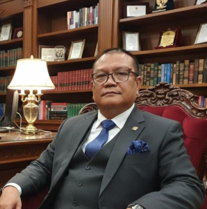 https://www.gardatipikornews.com.adhyaksanews.com/desakan-mendesak-ketua-jwi-minta-kbri-kamboja-atasi-penahanan-sewenang-wenang-5500-wni