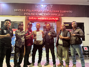 https://www.gardatipikornews.com.adhyaksanews.com/perubahan-struktur-organisasi-ridwan-dikukuhkan-pimpin-lsm-maung-kalbar