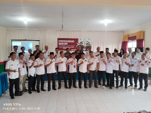 https://www.gardatipikornews.com.adhyaksanews.com/cabjari-talang-padang-gelar-penerangan-hukum-ajak-kepala-pekon-kenali-hukum-dan-jauhi-hukuman
