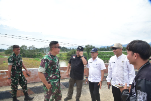 https://www.gardatipikornews.com.adhyaksanews.com/popdiksi-soroti-paradigma-kebijakan-pendidikan-yang-terlalu-transaksional-literasi-dan-numerasi-harus-jadi-prioritas