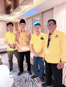 https://www.gardatipikornews.com.adhyaksanews.com/2410-kpm-warga-desa-cibeuteung-muara-mendapatkan-bantuan-pangan-beras-dan-minyakita-di-monitor-kades-h-asep-suhemdar-dan-binwil