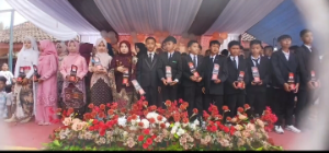 https://www.gardatipikornews.com.adhyaksanews.com/disdukcapil-sukabumi-berikan-pelayanan-adminduk-dalam-momen-syukuran-hari-nelayan-ke60