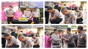 https://www.gardatipikornews.com.adhyaksanews.com/phmi-desak-transparansi-anggaran-belanja-perlengkapan-bidang-smp-sebesar-296-miliar-dorong-aph-periksa-kepala-dinas-pendidikan-kabupaten-bogor