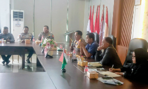 https://www.gardatipikornews.com.adhyaksanews.com/polda-ntb-kawal-hak-korban-kebakaran-ponpes-kemenag-ntb-siapkan-beasiswa