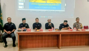 https://www.gardatipikornews.com.adhyaksanews.com/kapolsek-lingsar-pimpin-pengamanan-kunker-komisi-x-dpr-ri-ke-sman-1-lingsar