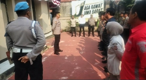 https://www.gardatipikornews.com.adhyaksanews.com/mbg-di-sdn-pasirwalang-disorot-wali-murid-keluhkan-keterlambatan-hingga-menu-yang-dipertanyakan-publik