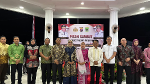 https://www.gardatipikornews.com.adhyaksanews.com/dpp-arun-dukung-riset-sppg-makan-bergizi-gratis-negara-diminta-tak-kalah-oleh-kartel
