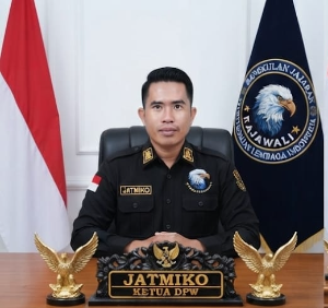 https://www.gardatipikornews.com.adhyaksanews.com/dirgahayu-ri-ke81-maung-bengkulu-utara-tegaskan-tetap-mandiri-tak-terkontaminasi-kepentingan-golongan